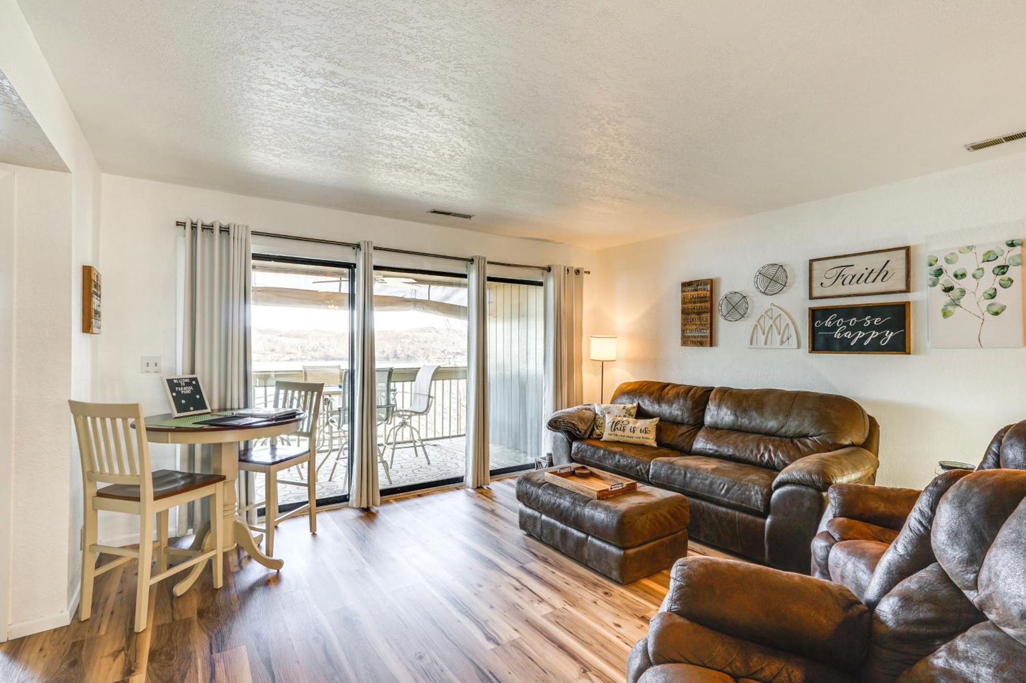 Modern Condo With Screened Balcony And Views! 오사지비치 외부 사진